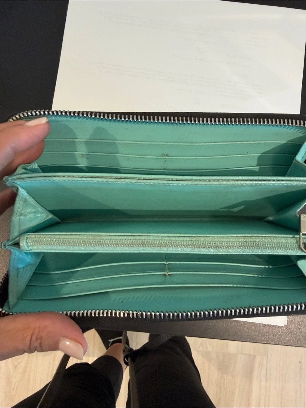 Tiffinany vintage   Zip-Around Leather Wallet